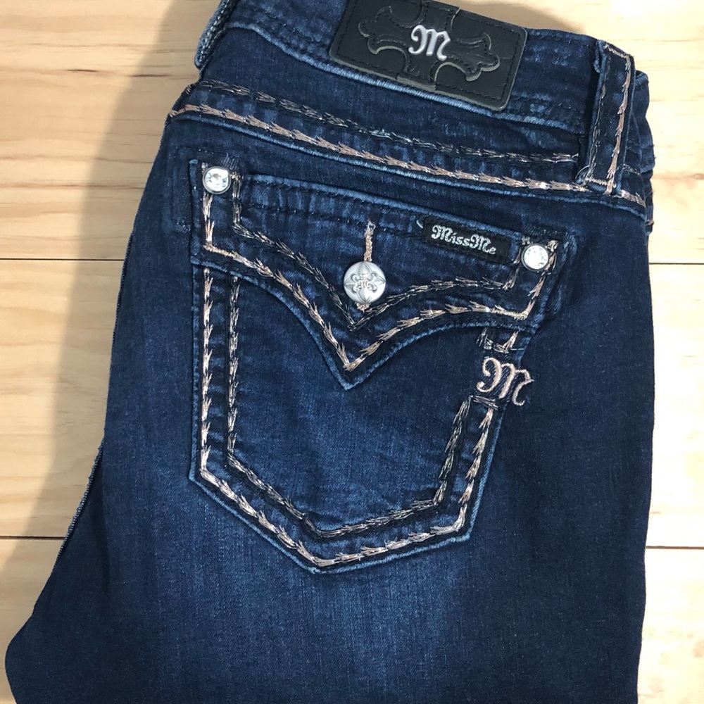 Women’s Miss Me Mid- Rise Skinny Jean - Size 31x30